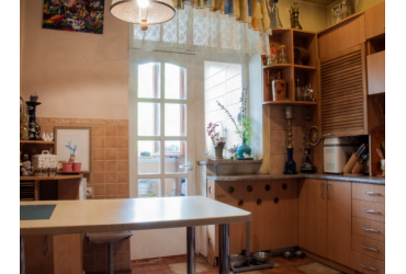 Купить квартиру в Севастополе. Продажа трехкомнатной квартиры 70 кв м на улице Большая Морская.