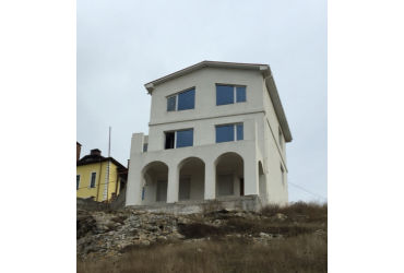 Купить дом в Севастополе. Продается дом в Севастополе. Продам трехэтажный дом 165 м2 в Севастополе.