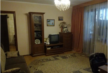 Купить квартиру в Севастополе. Продажа четырехкомнатной квартиры 82.3 кв.м. на пр-кт Октябрьской Революции