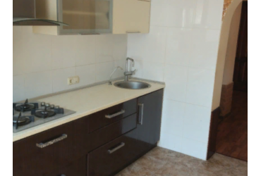 Купить квартиру в Севастополе. Продажа двухкомнатной квартиры 63 кв.м. на ул. Астана Кесаева