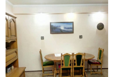 Купить квартиру в Симферополе. Продажа трехкомнатной квартиры 57 кв.м. в Центральном районе