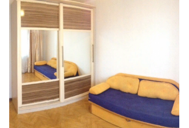 Купить квартиру в Севастополе. Продажа трехкомнатной квартиры 67 кв м на Астана Кесаева.