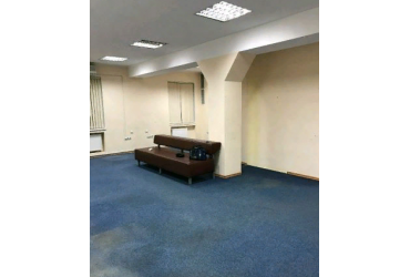 Снять офисное помещение в Симферополе. Аренда офисного помещения 58 кв м в Центральном районе. ПЕРВАЯ ЛИНИЯ!!!