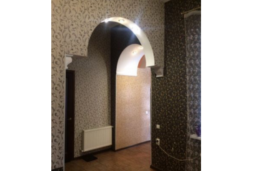 Купить квартиру в Симферополе. Продажа трехкомнатной квартиры 54,5 кв.м в Железнодорожном районе