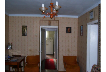Купить квартиру в Севастополе. Продажа трехкомнатной квартиры 62 кв.м. на пр-кт Октябрьской Революции