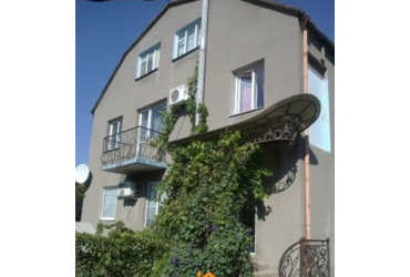 Купить дом в Симферополе.Продажа дома 380 кв.м. на участке 7 соток по ул.Сакская
