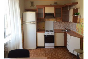 Снять квартиру в Севастополе. Аренда 3-к квартиры 75 кв м на ул.Павла Корчагина.