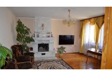 Купить дом в Севастополе. Продажа трехэтажного дома 240 кв.м на участке 6 сот. в черте города (ул. Готская).