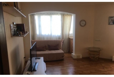 Купить квартиру в Севастополе. Продажа однокомнатной квартиры 43 кв. м. на улице Лоцманская.