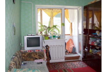 Купить квартиру в Севастополе. Продажа двухкомнатной квартиры 42 кв.м. на улице Сапунской