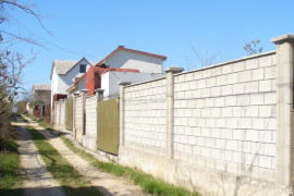 Купит участок в Севастополе