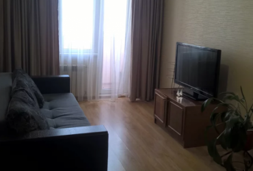 Купить квартиру в Севастополе. Продажа трехкомнатной квартиры 90 кв м на Хрусталева.