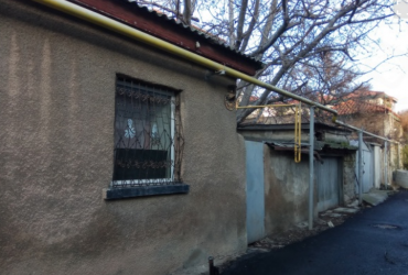 Купить дом в Севастополе.Продажа одноэтажного дома в центре Севастополя,по ул.Кирпичная.