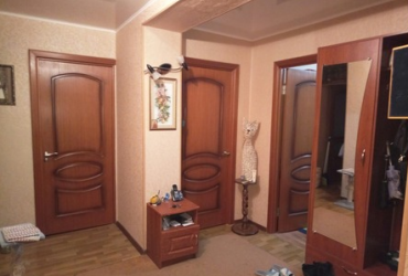 Купить квартиру в Севастополе. Продажа трехкомнатной квартиры 71 кв м на Проспекте Победы.