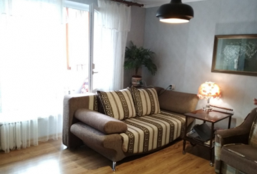Купить квартиру в Севастополе. Продажа трехкомнатной квартиры 70,5 кв. м, на проспекте Октябрьской Революции