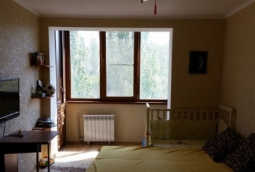 Купить квартиру в Севастополе. Продажа трехкомнатной квартиры 71 кв м на улице Хрусталева.