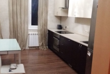 Купить квартиру в Севастополе. Продажа трехкомнатной квартиры 67 кв м на ул. Героев Сталинграда.