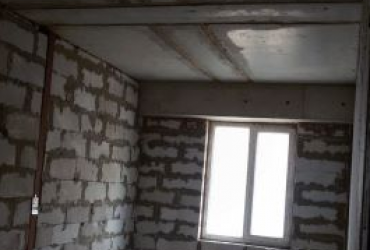 Купить квартиру в Севастополе. Продажа однокомнатной квартиры 42 кв м на Проспекте Античном.