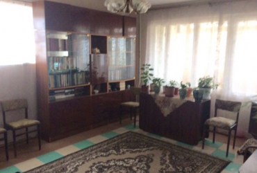 Купить квартиру в Севастополе. Продажа трехкомнатной квартиры 69,1 кв м на улице Гавена.
