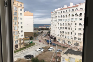 Купить квартиру в Севастополе. Продажа двухкомнатной квартиры 62.6 кв.м. на пр-кт Античный