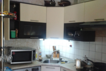 Купить квартиру в Севастополе. Продажа трехкомнатной квартиры 86 кв м на Проспекте Генерала Острякова.