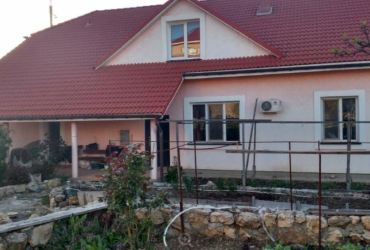 Купить дом в Севастополе. Продажа двухэтажного дома 350 кв.м на ул. Генерала Саймонова.