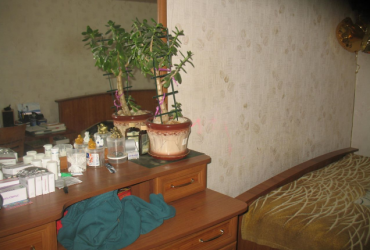 Купить квартиру в Севастополе. Продажа трехкомнатной квартиры 56 кв.м. на Хрусталева