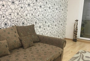 Купить квартиру в Симферополе. Продажа двухкомнатной квартиры 49 кв. м. в Киевском районе.