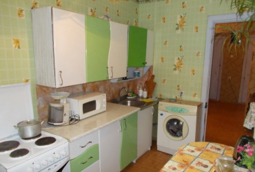 Купить квартиру в Севастополе. Продажа двухкомнатной квартиры 56 кв.м. на Проспект Октябрьской Революции