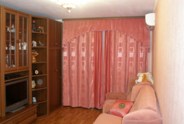 Купить квартиру в Севастополе. Продажа двухкомнатной квартиры 60 кв.м. на ул. Маринеско