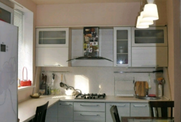 Купить квартиру в Севастополе. Продажа видовой двухкомнатной квартиры 75 кв.м в малоквартирном доме на улице Галины Петровой