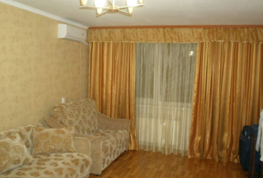 Купить квартиру в Севастополе. Продажа двухкомнатной квартиры 60 кв. м. на улице Александра Маринеско.