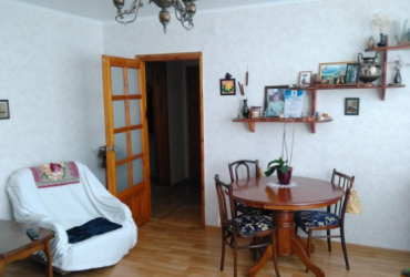 Купить квартиру в Севастополе. Продажа трехкомнатной квартиры 70 кв м на Колобова.