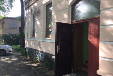 Аренда офисного помещения в Симферополе. Аренда офиса 55 кв.м. по ул.Гаспринского.