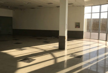 Снять коммерческое помещение в Симферополе.Аренда помещения 580 кв м в Киевском районе.ВЫСОКИЙ ТРАФИК!!!