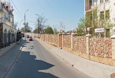 Снять помещение в Севастополе. Аренда помещения 220 кв м на ул. 4-я Бастионная.