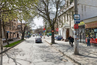 Снять помещение в Севастополе. Аренда помещения 80 кв м на ул. Новороссийская. ПЕРВАЯ ЛИНИЯ!
