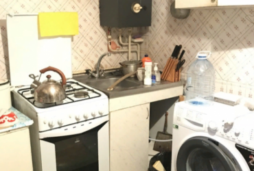 Купить квартиру в Севастополе. Продажа однокомнатной квартиры 39 кв. м, на Адмирала Фадеева