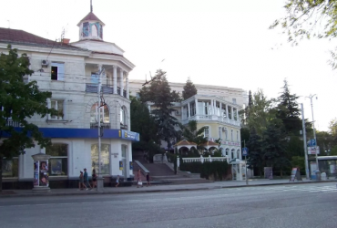 Снять помещение в Севастополе. Аренда помещения 63 кв м на ул. Ленина.