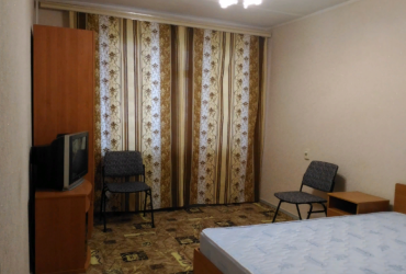 Снять квартиру в Севастополе. Аренда однокомнатной квартиры 36 кв м на Бориса Михайлова.