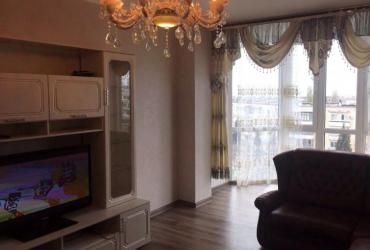 Купить квартиру в Севастополе. Продажа трёхкомнатной квартиры 89,7 кв.м. на пр.Октябрьской Революции