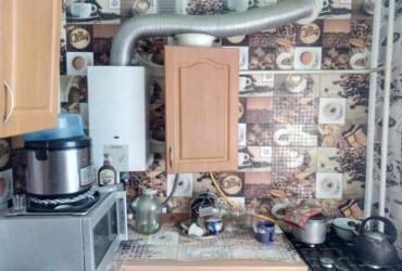 Купить квартиру в Севастополе. Продажа трехкомнатной квартиры 57 кв.м. на улице Горпищенко.