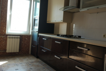 Купить квартиру в Севастополе. Продажа двухкомнатной квартиры 63 кв.м. на улице Астана Кесаева