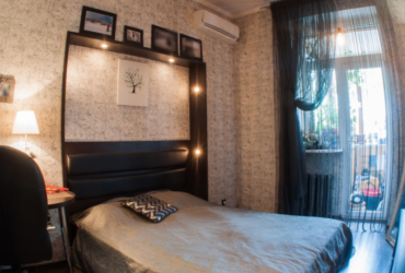 Купить квартиру в Севастополе. Продажа трёхкомнатной квартиры 70 кв.м. по улице Большая Морская
