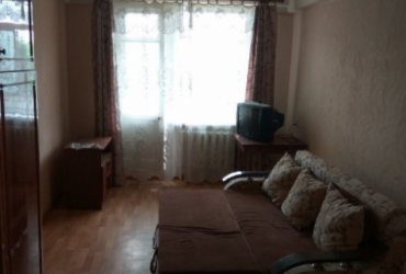 Купить квартиру в Севастополе. Продажа двухкомнатной квартиры 44 кв.м. на улице Хрусталёва
