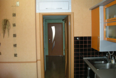 Купить квартиру в Севастополе. Продажа трёхкомнатной квартиры 70 кв.м. на проспекте Генерала Острякова