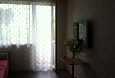 Купить квартиру в Севастополе. Продажа двухкомнатной квартиры 44 кв.м. на проспекте гагарина