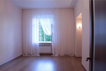 Купить квартиру в Севастополе. Продается квартира площадью 73 м2 пo адресу ул Ленина