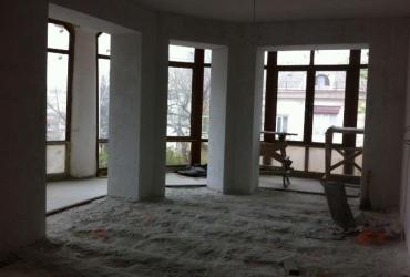 Купить квартиру в Севастополе. Двухуровневая 6-ти к.к на ул. Володарского