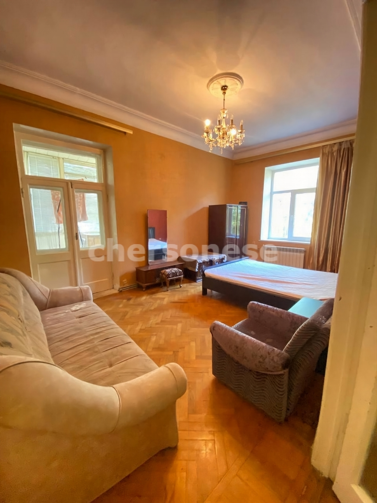 Продажа 4-комнатной квартиры, Севастополь, Курчатова улица,  д.18